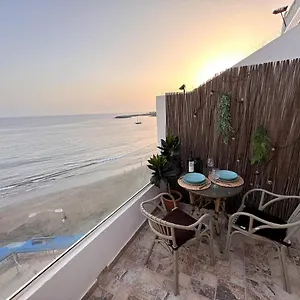 https://ocean-views-beach-apartment.in-canary-islands.com