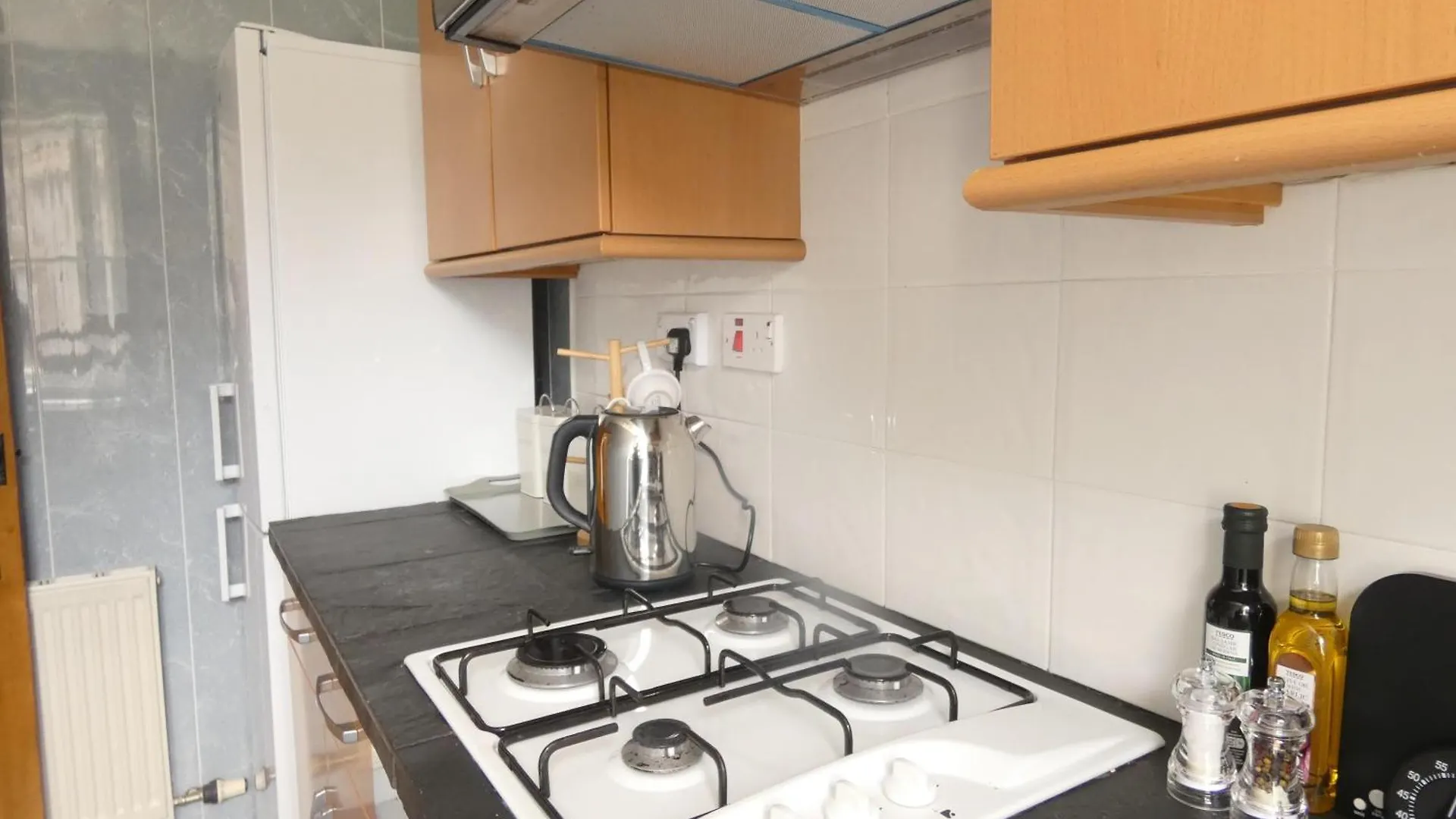 Central 2-Bed Flat In Edimburgo Apartamento